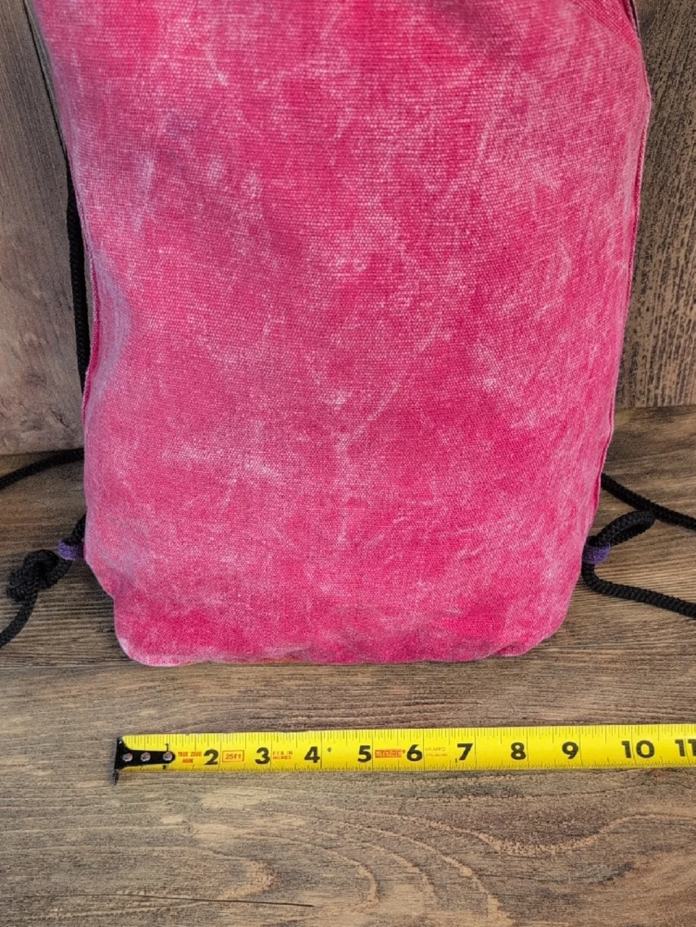 N/A vibrant pink